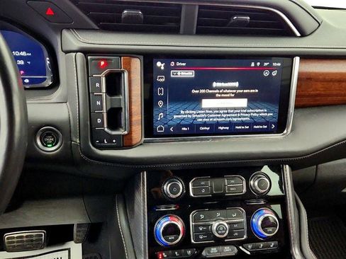 Used 2023 GMC Yukon Denali Ultimate AWD/4WD image 17