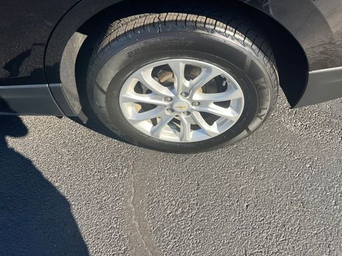 Used 2018 Chevrolet Equinox LT image 31