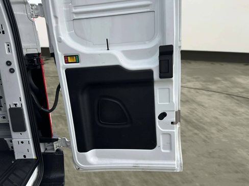 Used 2022 Ford Transit 150 Low Roof AWD image 11