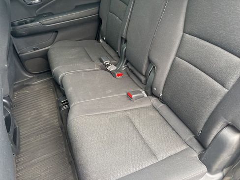 Used 2021 Honda Passport Sport image 37