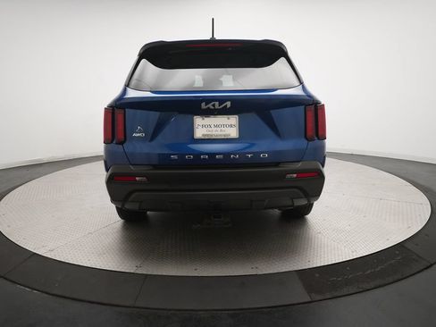 Used 2022 Kia Sorento LX AWD/4WD image 25