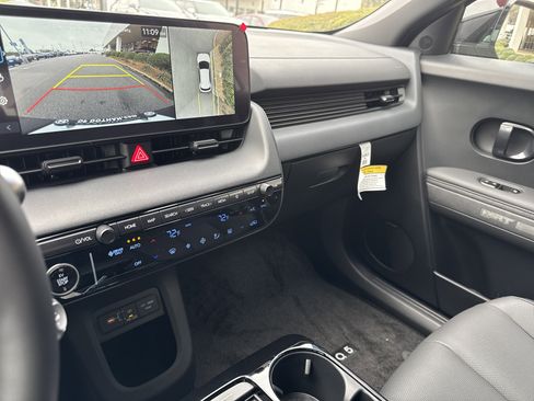 New 2025 Hyundai Ioniq 5 XRT image 9