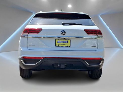 Certified 2023 Volkswagen Atlas Cross Sport SE w/ Panoramic Sunroof Package AWD/4WD image 6