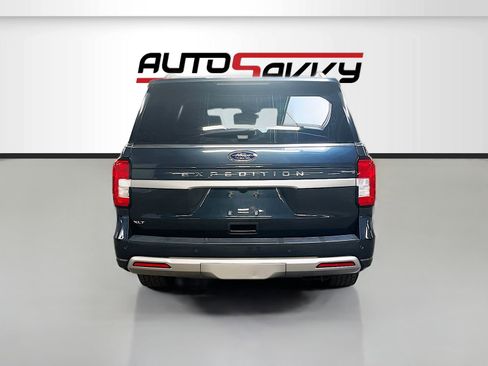 Used 2024 Ford Expedition XLT AWD/4WD image 6