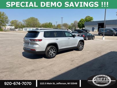 New 2025 Jeep Grand Cherokee L Limited w/ Luxury Tech Group II