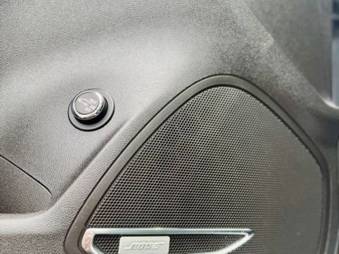 Used 2023 Buick Envision Avenir AWD/4WD image 11