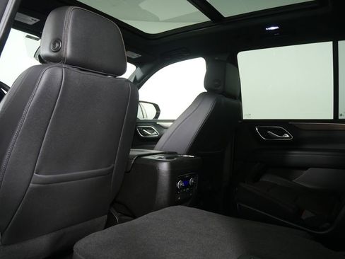 Used 2023 Chevrolet Tahoe High Country AWD/4WD image 16