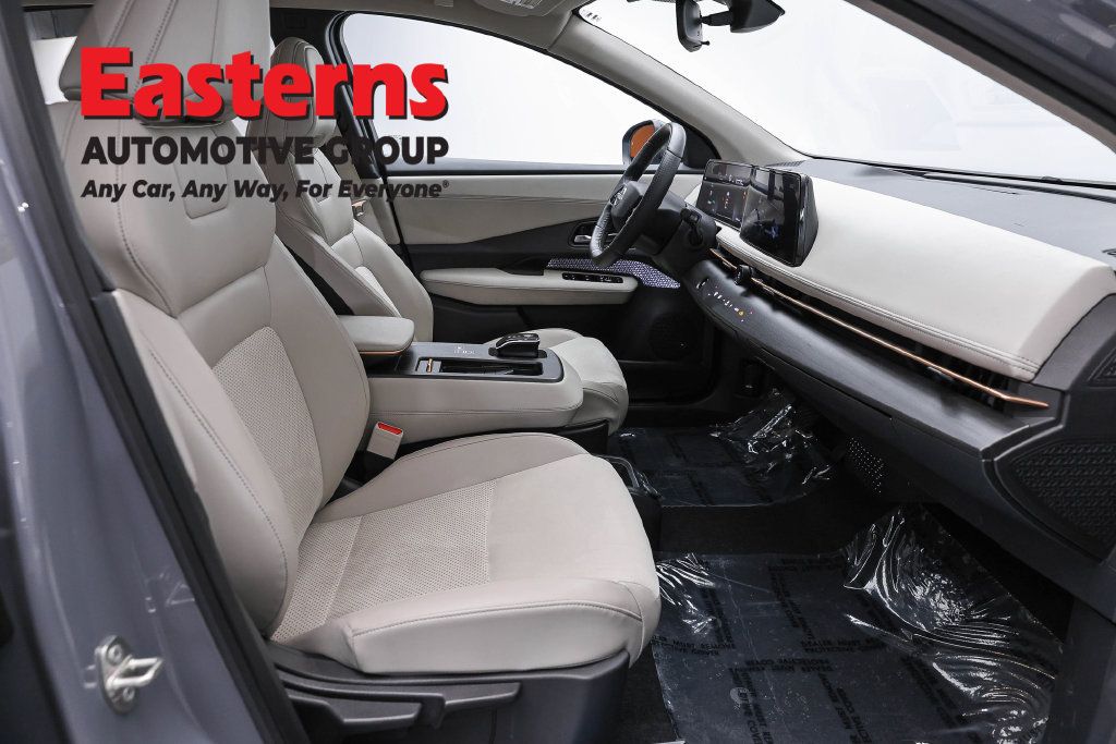 Used 2023 Nissan Ariya AWD image 27
