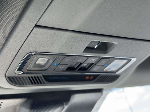 Used 2024 Ford F250 Lariat w/ Lariat Ultimate Package image 34