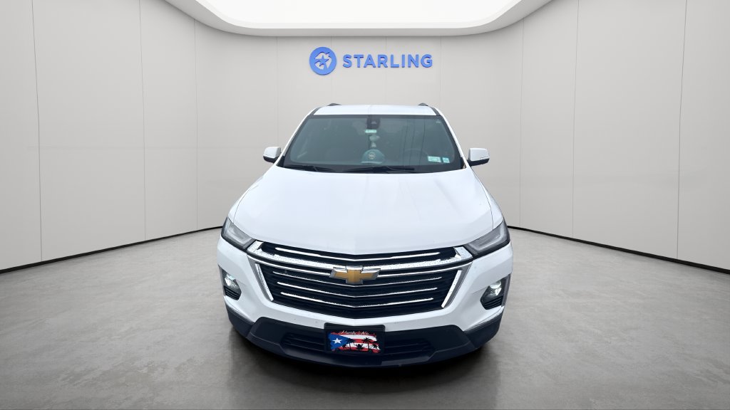 Used 2024 Chevrolet Traverse LT FWD image 3