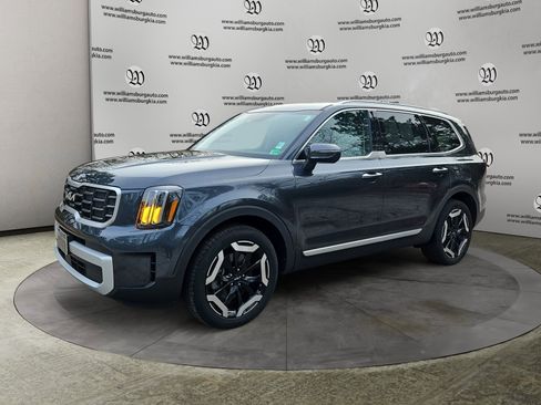 Used 2024 Kia Telluride S w/ S Sunroof Package image 1