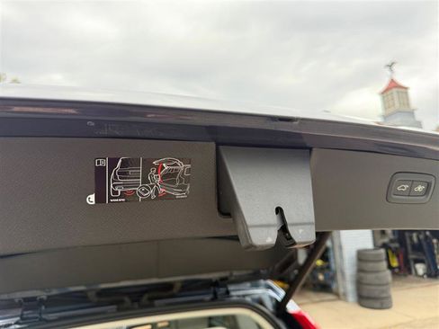 Used 2021 Volvo XC90 T6 Momentum w/ Climate Package image 20