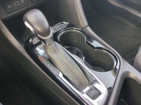 Used 2023 Buick Encore GX Select w/ Sport Touring Package image 16