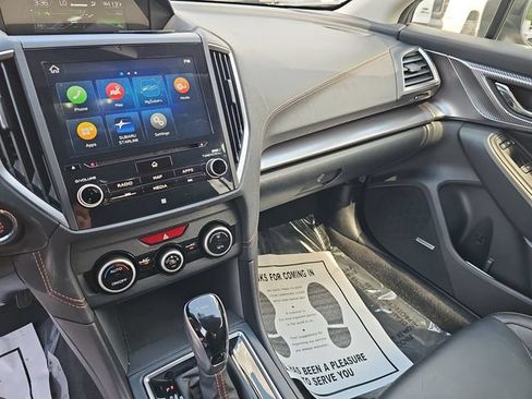 Used 2023 Subaru Crosstrek 2.5i Limited AWD/4WD image 22