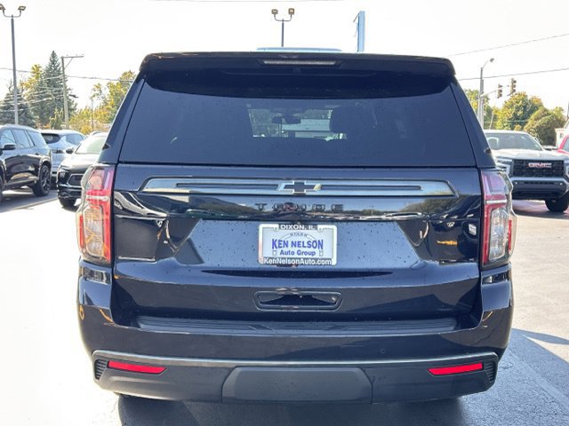 Used 2022 Chevrolet Tahoe Z71 w/ Luxury Package AWD/4WD image 7