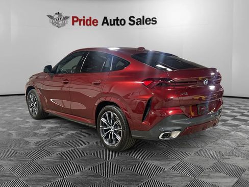 Used 2024 BMW X6 xDrive40i w/ Premium Package AWD/4WD image 5
