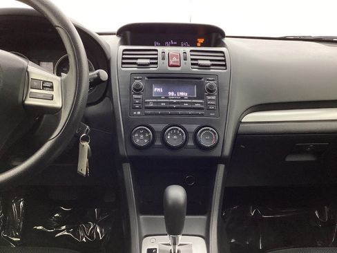 Used 2014 Subaru Crosstrek 2.0i Premium w/ Moonroof Package image 30