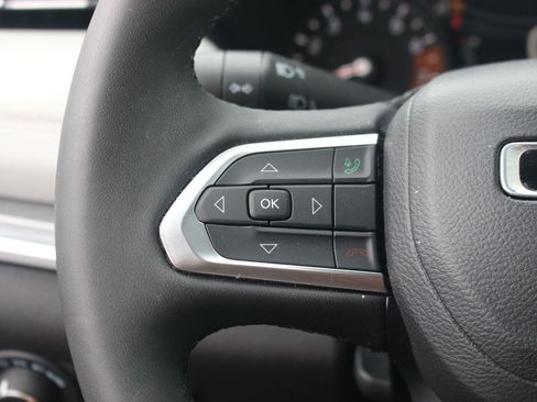 Used 2023 Jeep Compass Limited AWD/4WD image 19