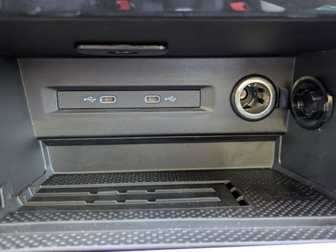 New 2026 Volkswagen Taos SEL AWD/4WD image 24
