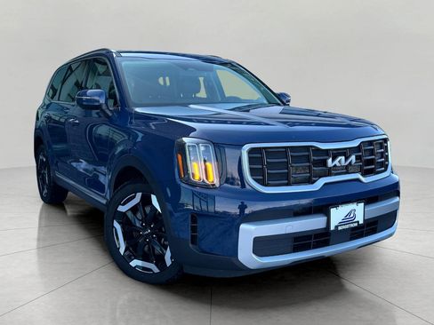 Used 2025 Kia Telluride S image 1
