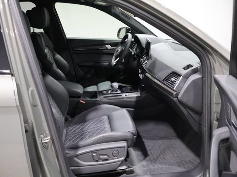 Used 2025 Audi SQ5 Premium Plus AWD/4WD image 21