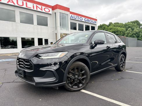 Used 2023 Honda HR-V Sport image 1