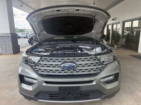 Used 2020 Ford Explorer Limited RWD image 13