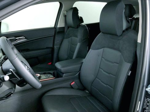 New 2026 Kia Sportage SX Prestige image 9