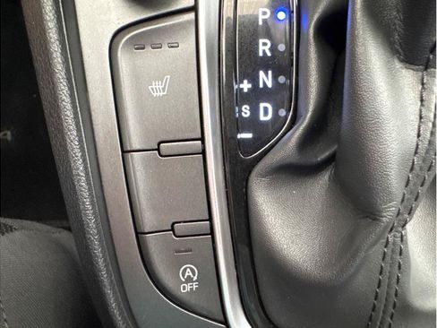 Used 2022 Hyundai Kona Limited AWD/4WD image 24