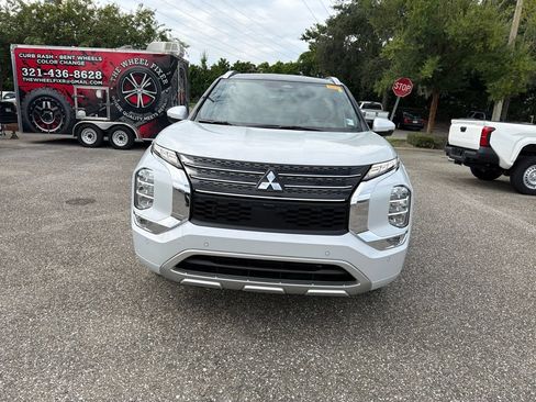 Used 2023 Mitsubishi Outlander SEL FWD image 5