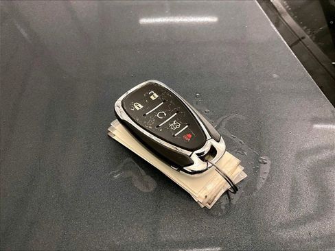 Used 2019 Chevrolet Malibu LT w/ Leather Package image 9