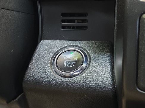 Used 2020 Ford Expedition Limited w/ Equipment Group 302A AWD/4WD image 23