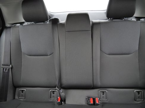 Used 2024 Toyota Prius LE image 13