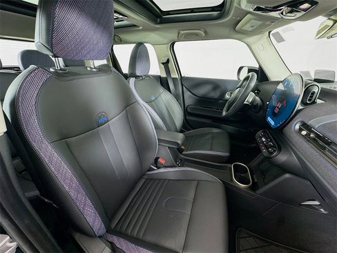 Certified 2025 MINI Cooper S image 28