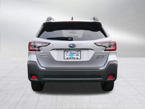 Certified 2025 Subaru Outback Premium image 6
