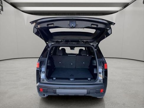 New 2026 Jeep Cherokee Limited AWD/4WD image 40