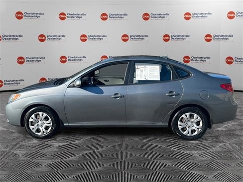 Used 2010 Hyundai Elantra GLS image 2