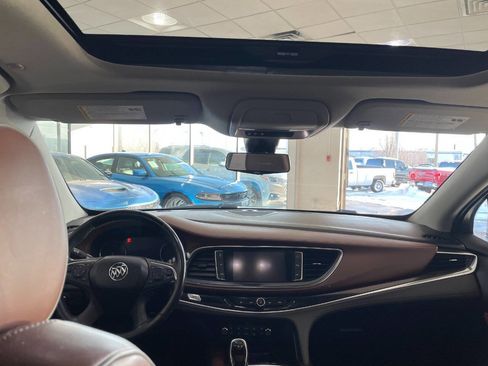 Used 2018 Buick Enclave Avenir w/ Avenir Technology Package image 23