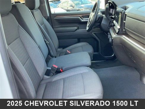 Used 2025 Chevrolet Silverado 1500 LT image 16