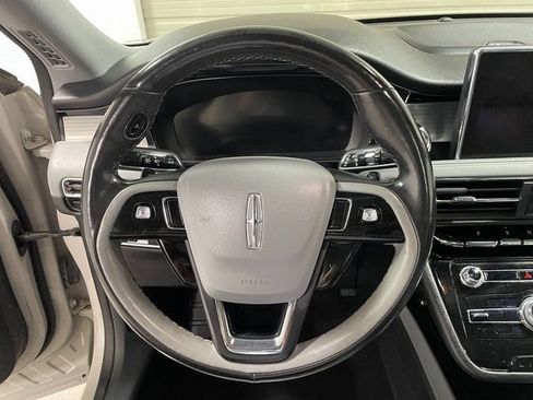 Used 2022 Lincoln Corsair Reserve w/ Equipment Group 201A AWD/4WD image 17