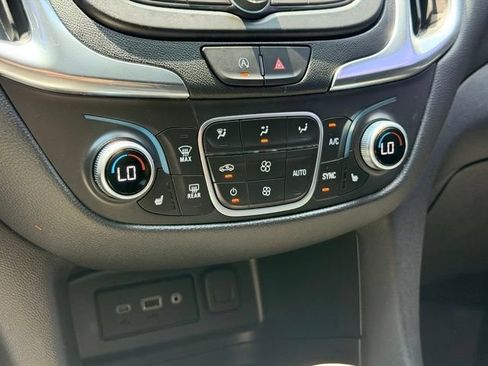Used 2024 Chevrolet Equinox LT w/ LPO, Floor Liner Package AWD/4WD image 16