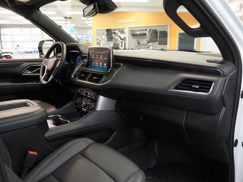 Used 2023 Chevrolet Tahoe Z71 w/ Luxury Package image 41