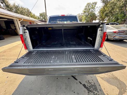 Used 2017 Ford F150 XLT w/ Equipment Group 302A Luxury image 12