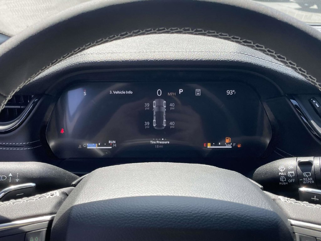 New 2027 Jeep Grand Cherokee Altitude AWD/4WD image 30