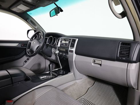 Used 2007 Toyota 4Runner SR5 image 23