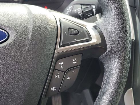 Certified 2024 Ford Edge SEL image 17