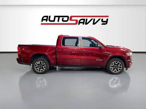 Used 2025 RAM 1500 Laramie w/ Laramie Southwest Edition AWD/4WD image 8