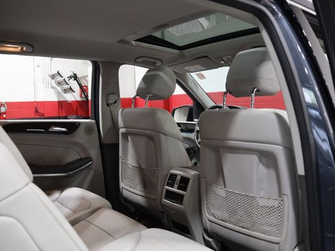 Used 2013 Mercedes-Benz GL 450 4MATIC image 46