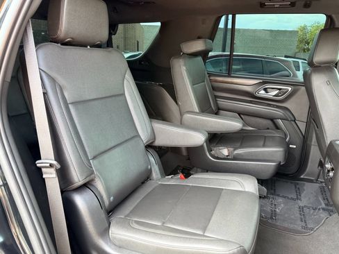 Used 2022 Chevrolet Tahoe LT w/ Luxury Package AWD/4WD image 27