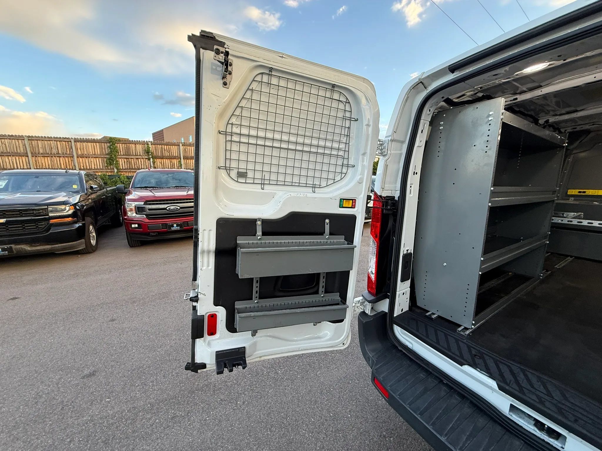 Used 2018 Ford Transit 350 148 Low Roof RWD image 23